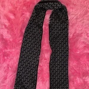 MK Scarf ‼️BOGO‼️